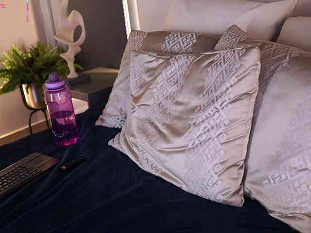 AylinMiller Live Webcam on BongaCams