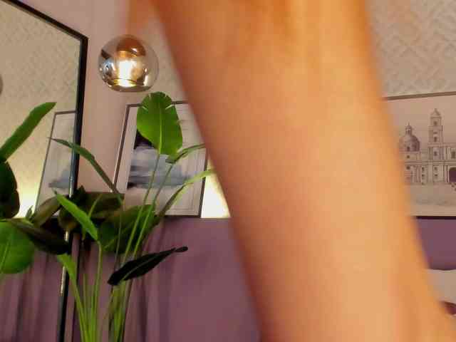 AylinMiller webcam