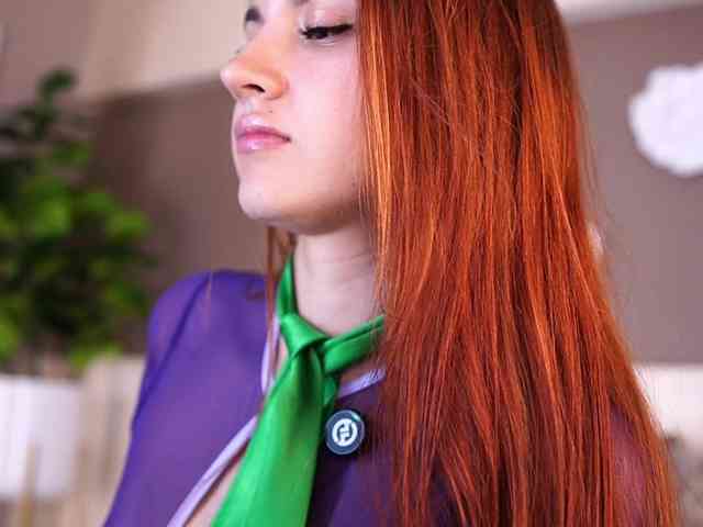 AylinMiller webcam