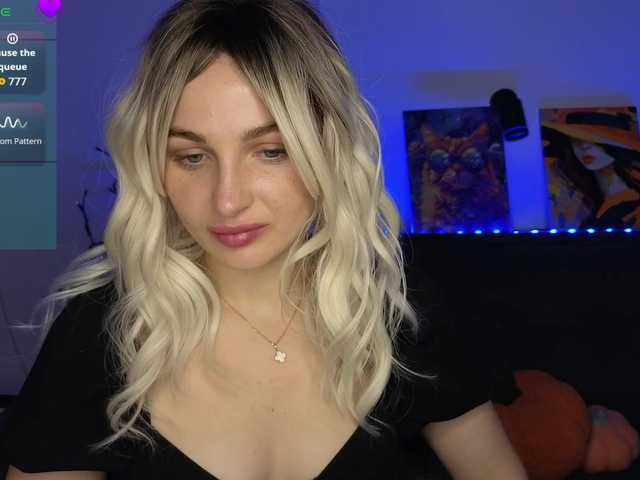 MellicaX Live Cam and Statistics on UnifiedCams