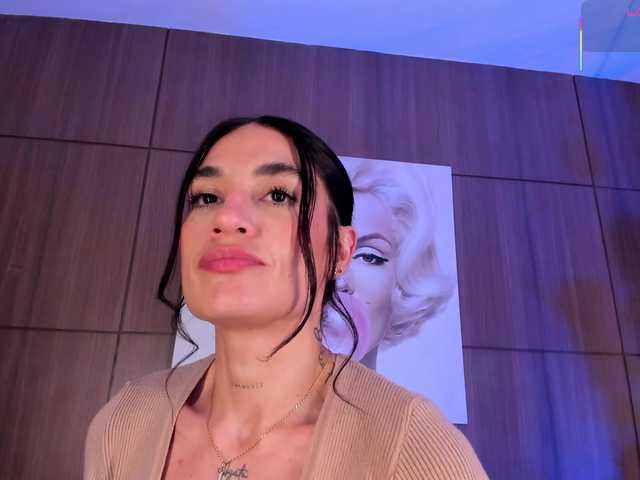 AgattaDuque's BongaCams show and profile