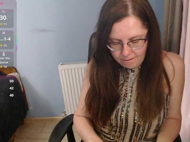 mandarinka28's BongaCams show and profile