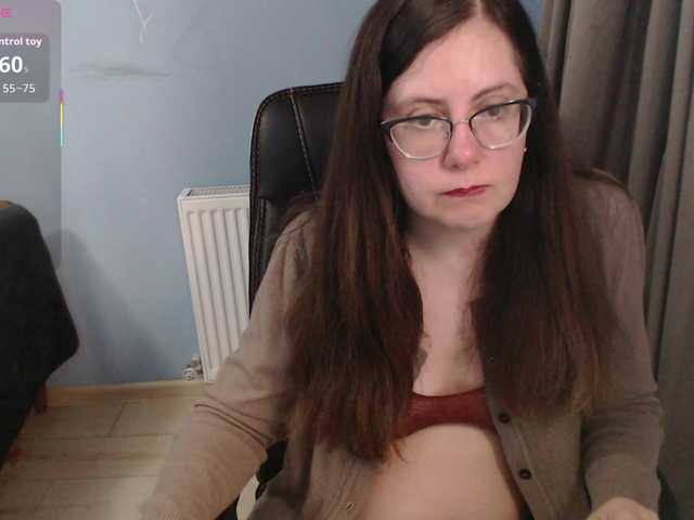 mandarinka28's BongaCams show and profile