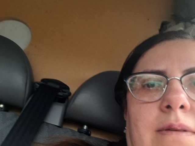 mandarinka28's BongaCams show and profile