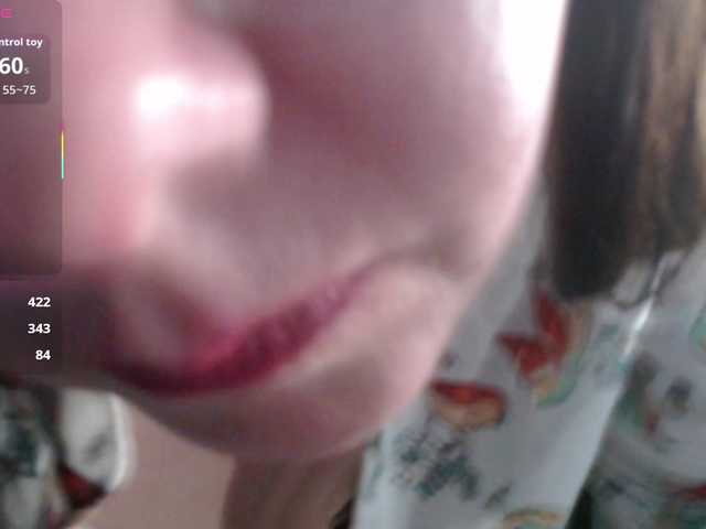 mandarinka28's BongaCams show and profile