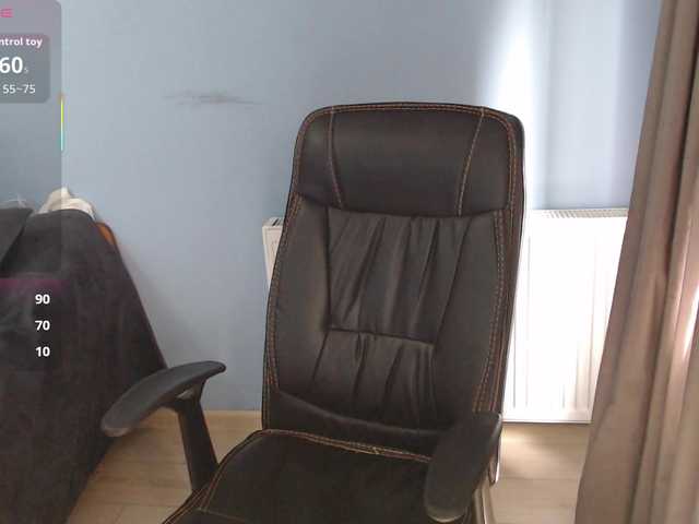 mandarinka28's BongaCams show and profile