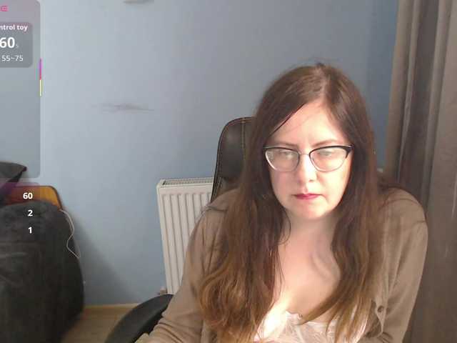 mandarinka28's BongaCams show and profile