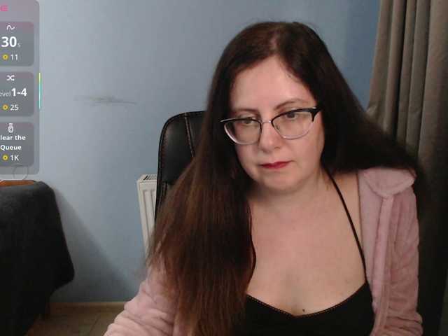 mandarinka28's BongaCams show and profile