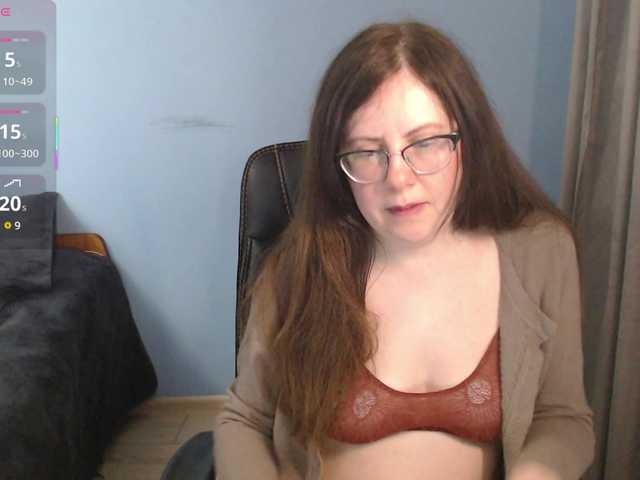 mandarinka28's BongaCams show and profile