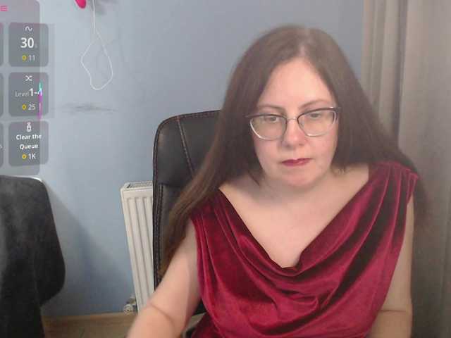 mandarinka28's BongaCams show and profile