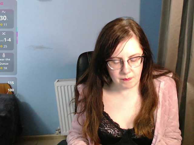 mandarinka28's BongaCams show and profile