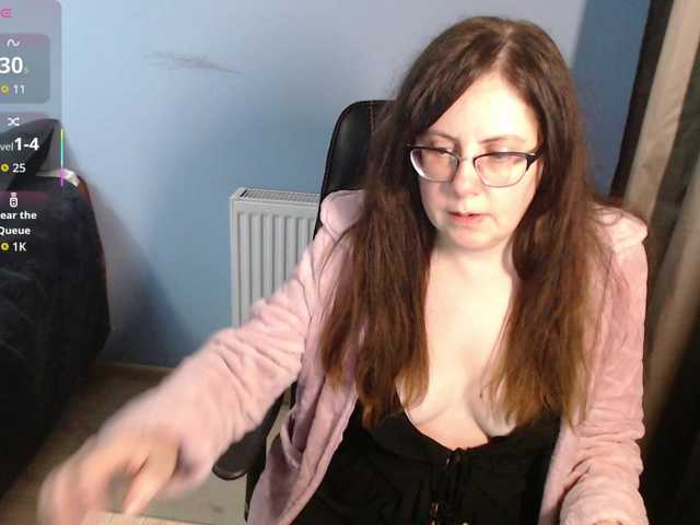 mandarinka28 — Hello to everyone, i am after surgary, please treat me carefully, lovense works from 2 tokens, casual vibe 25 token, random 38 token,vibes 5 911, have a nice day!!!