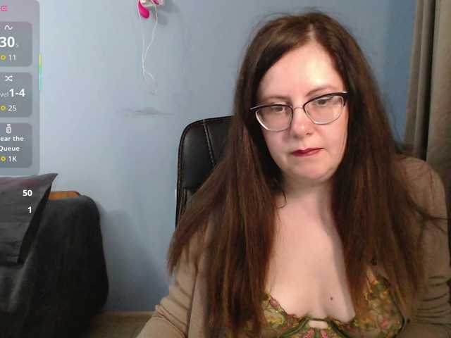 mandarinka28's BongaCams show and profile