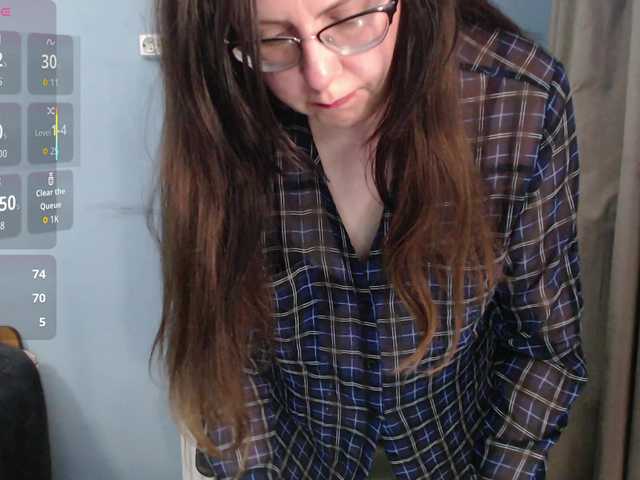 mandarinka28's BongaCams show and profile