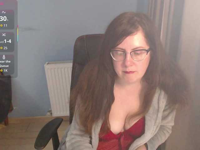 mandarinka28's BongaCams show and profile