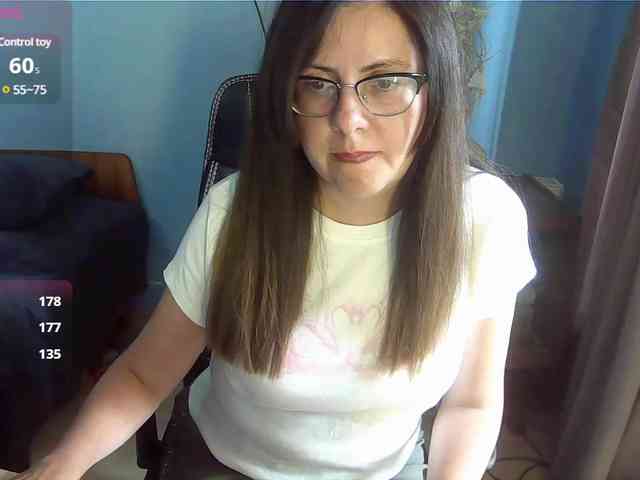 mandarinka28 webcam