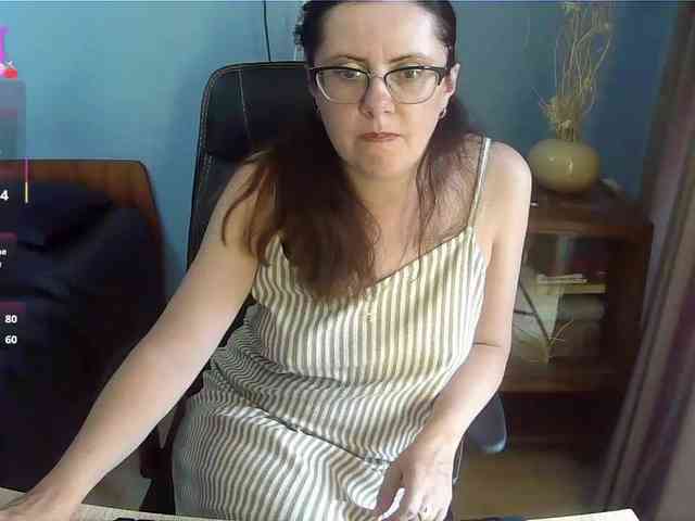 mandarinka28 Live Webcam on BongaCams