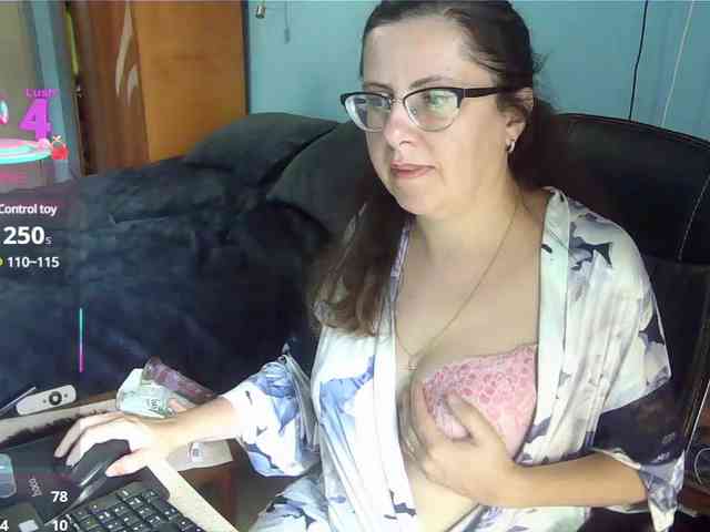 mandarinka28 webcam