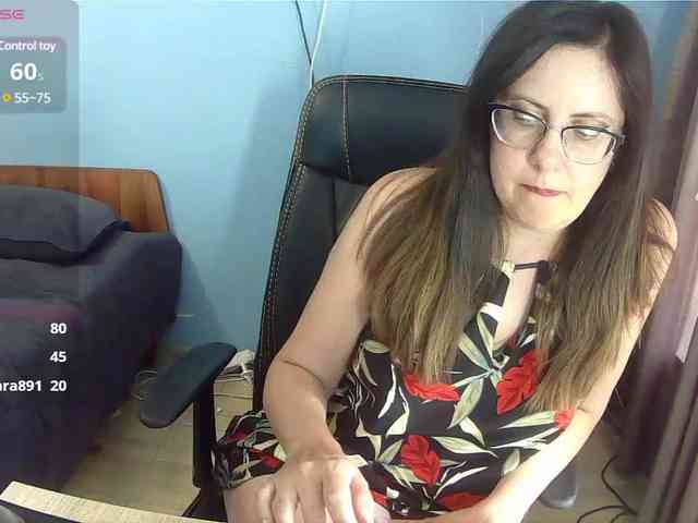 mandarinka28 webcam