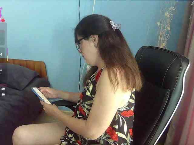 mandarinka28 webcam