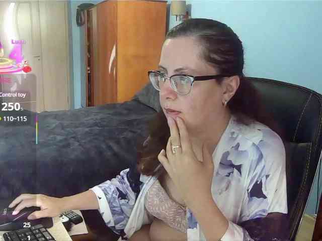 mandarinka28 webcam
