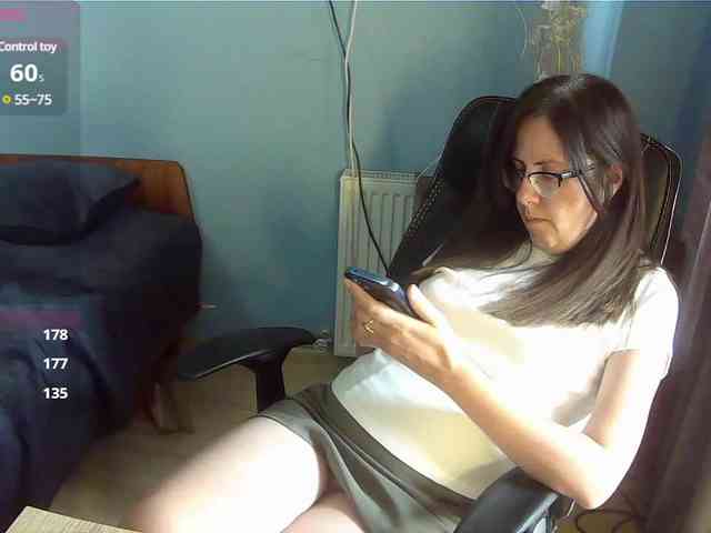 mandarinka28 webcam