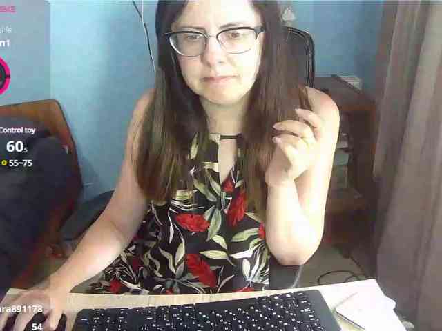 mandarinka28 webcam