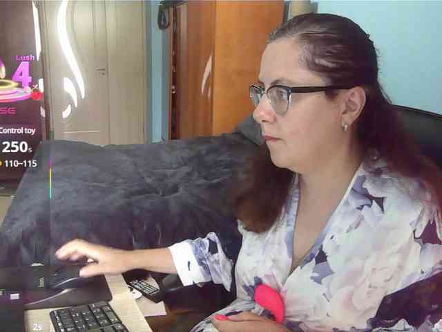 mandarinka28 webcam
