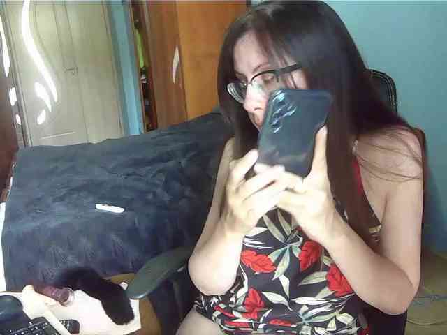 mandarinka28 webcam