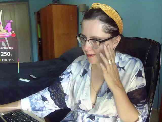 mandarinka28 webcam