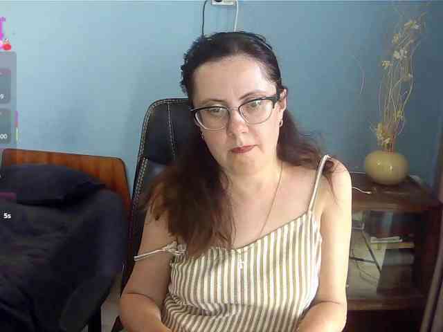 mandarinka28 webcam