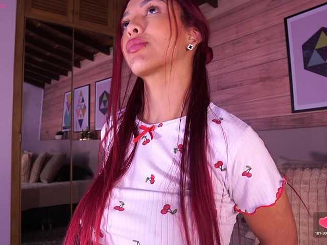 AmmyScott's BongaCams show and profile