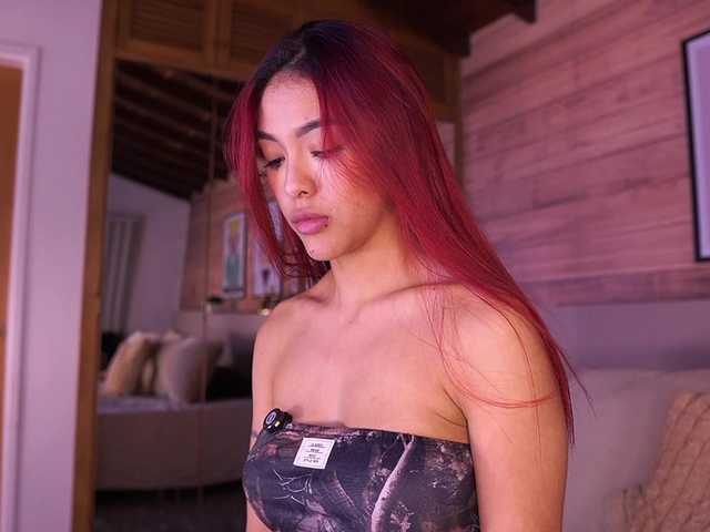 AmmyScott's BongaCams show and profile