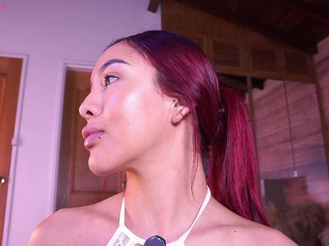 AmmyScott's BongaCams show and profile