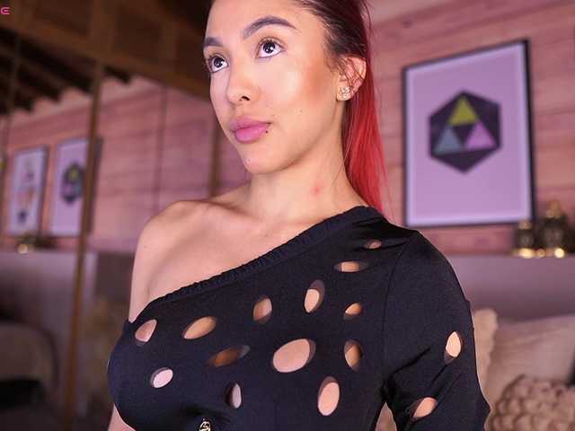 AmmyScott's BongaCams show and profile