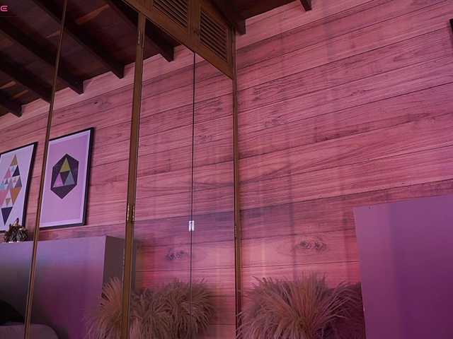 AmmyScott's BongaCams show and profile