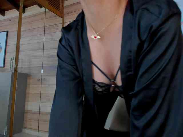nude striptease AmmyScott