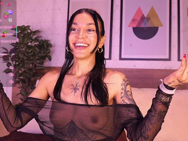 LunaRuso's BongaCams show and profile