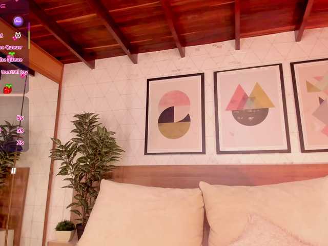 LunaRuso's BongaCams show and profile