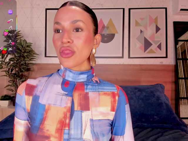 LunaRuso's BongaCams show and profile