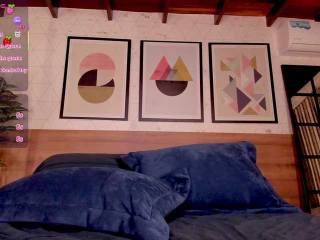 LunaRuso from BongaCams