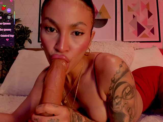 LunaRuso's BongaCams show and profile