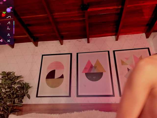 LunaRuso on bongacams