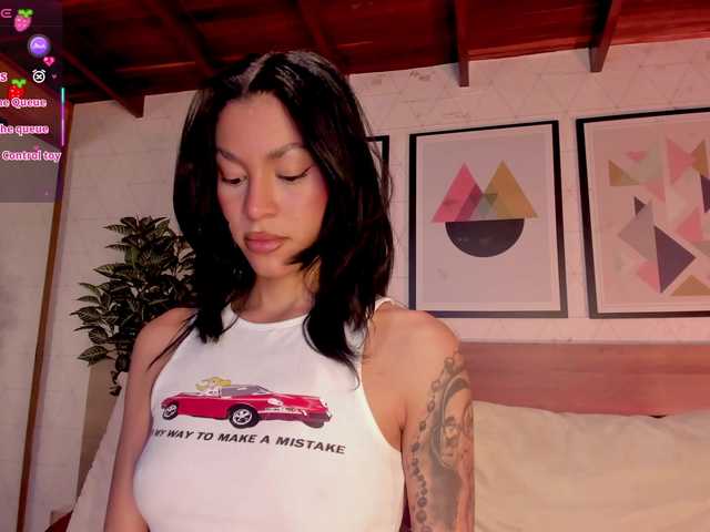 LunaRuso's BongaCams show and profile