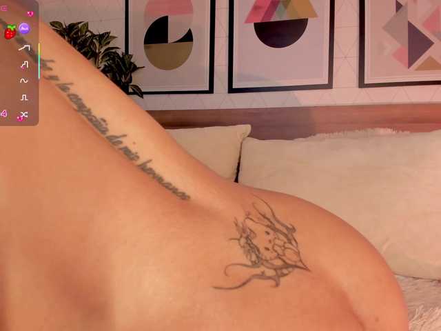 LunaRuso's BongaCams show and profile