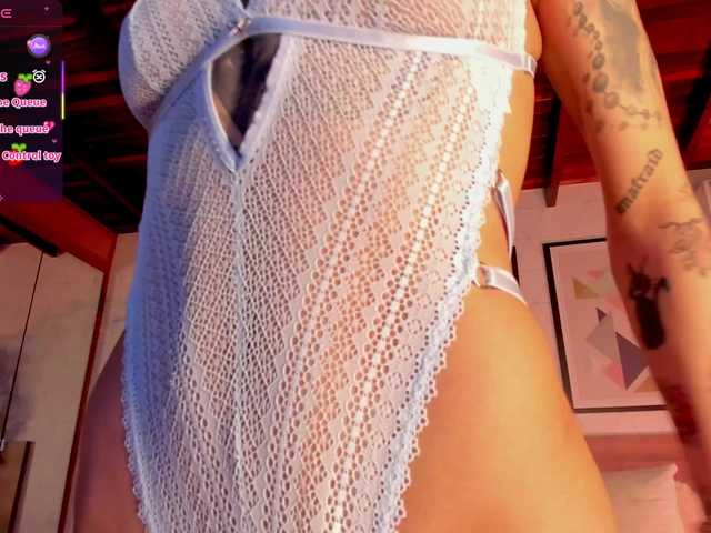 LunaRuso's BongaCams show and profile