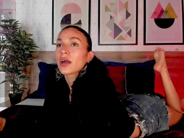 LunaRuso webcam