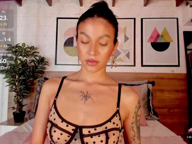 LunaRuso webcam