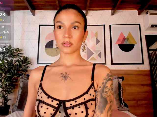 LunaRuso webcam