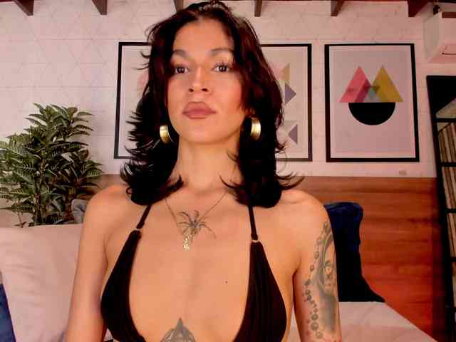 LunaRuso webcam